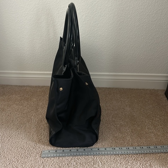 Tory Burch Ella Tote - Picture 7 of 8